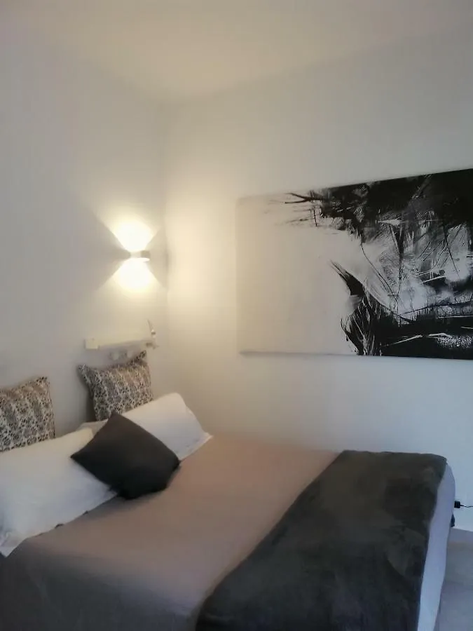 Nereo Design Apartment Aci Trezza 0*,